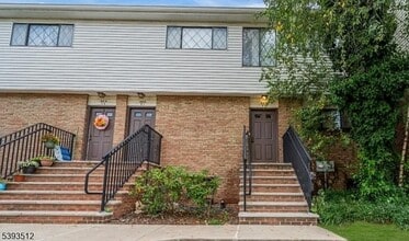 Building Photo - 668 Marshall Rd