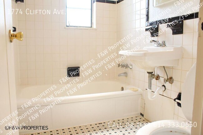 Building Photo - 1774 Clifton Ave