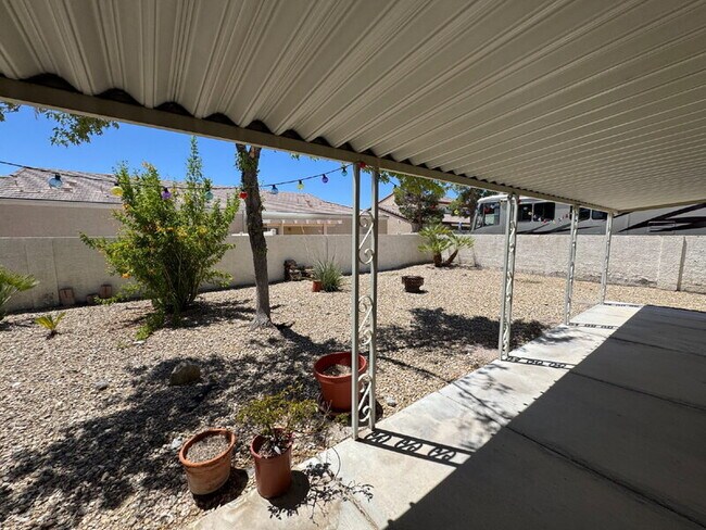 Building Photo - 4615 Split Rock Dr