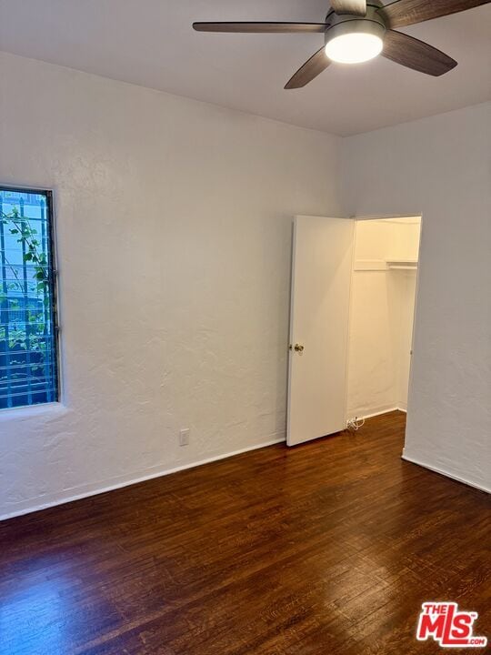 Building Photo - 2166 Beachwood Terrace