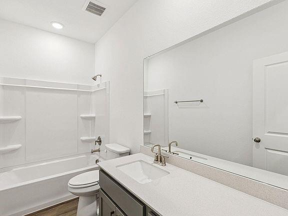 Building Photo - 1193 Doris May Dr