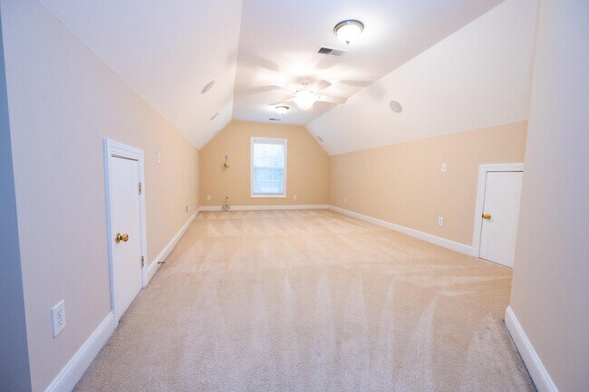 Building Photo - 9301 Markleys Grove Blvd
