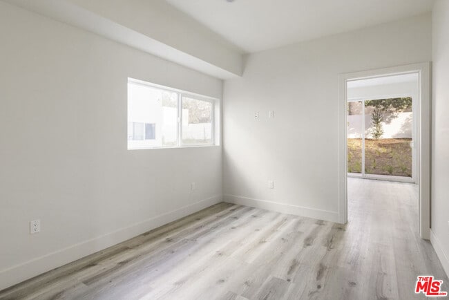 Building Photo - 3210 Verdugo Rd