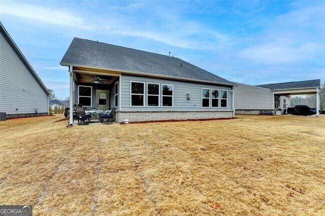 Building Photo - 811 Pineberry Ct
