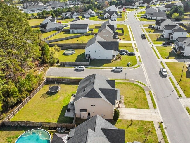 Building Photo - 5 Bedroom Home in Carolina Forest