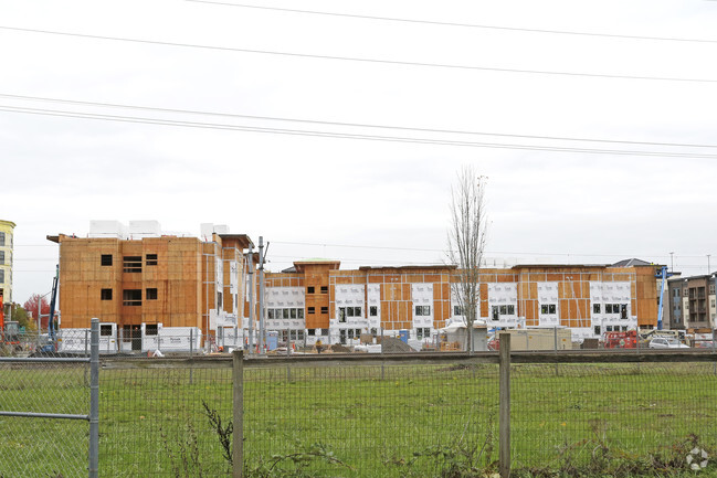 Building Photo - Orchards at Orenco