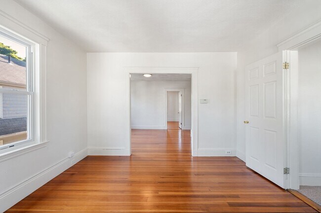 Building Photo - 62-64 Flett Rd