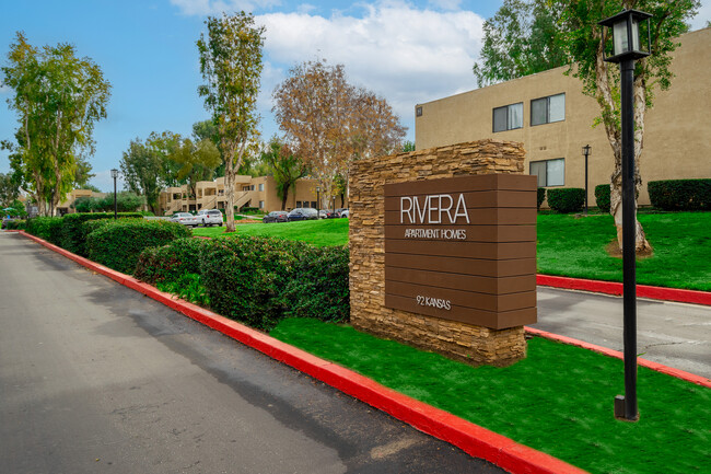 Primary Photo - Rivera Apartments