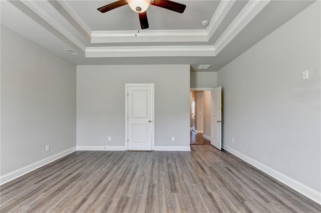 Building Photo - 840 Champagne Ln