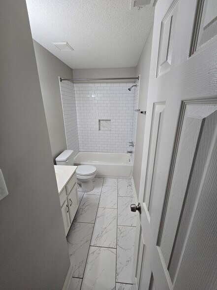Building Photo - 3634 Dawnridge Cv