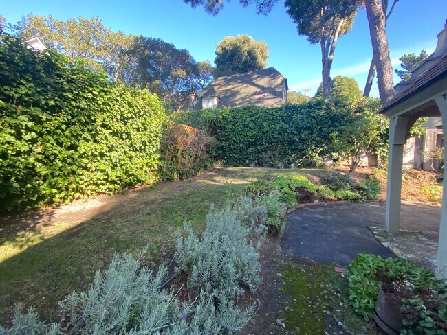 Building Photo - Historic Hugh Comstock Cottage in the Heart of Carmel-by-the-Sea