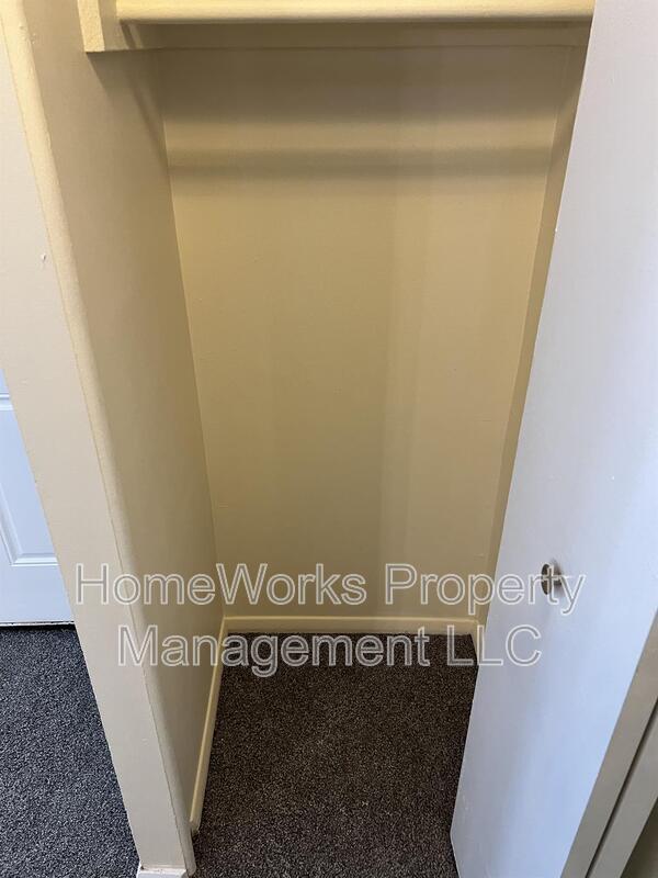 Building Photo - 462 Norvelle Ct