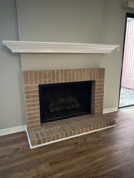 Building Photo - 11705 S Briar Patch Dr