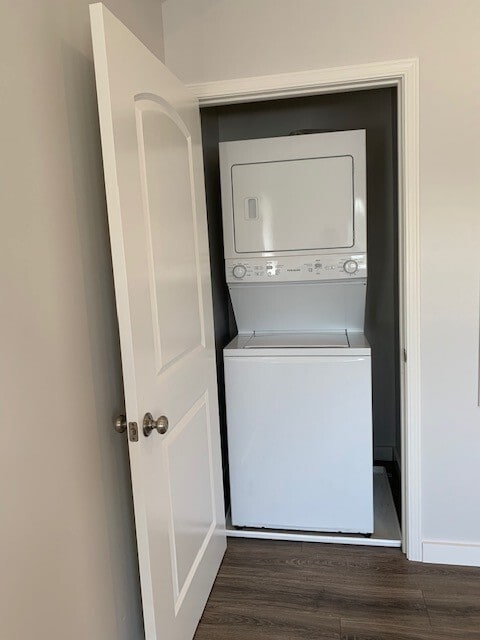 Building Photo - Gorgeous Studio ~ Convenient Location in E...