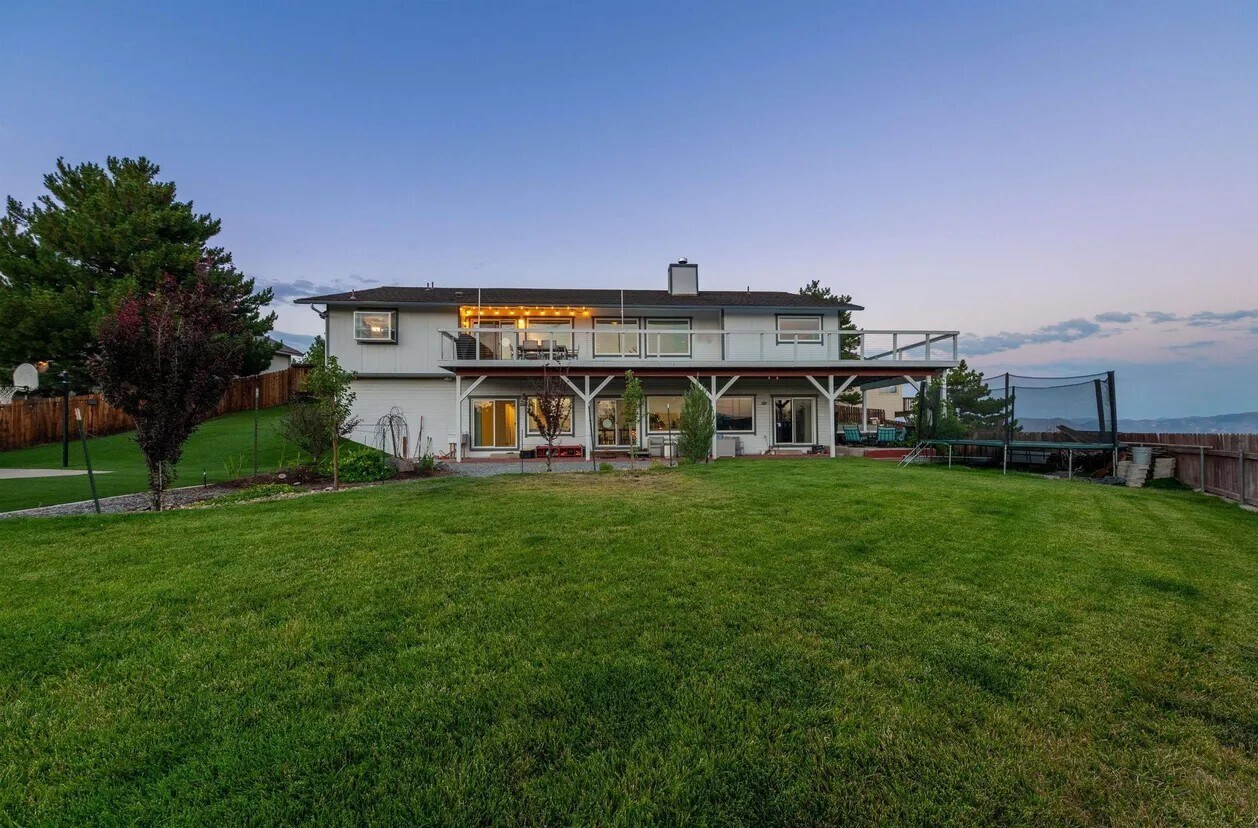 Building Photo - 932 University Ridge Ct