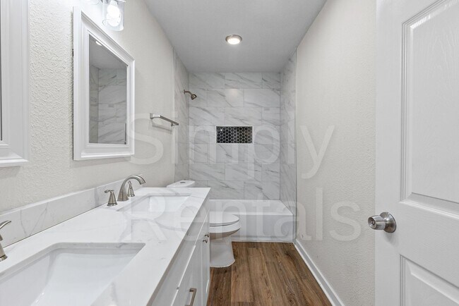 Building Photo - 401 Mcilrath Rd
