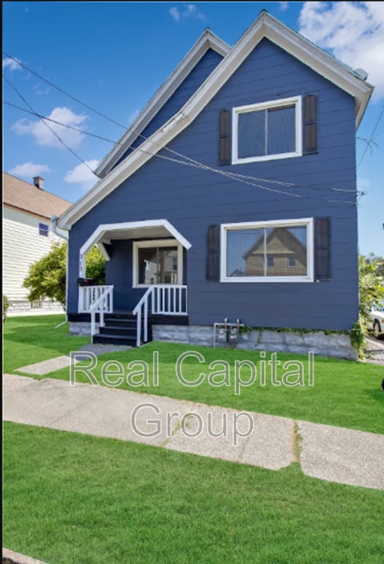 Building Photo - 313 Fenton St