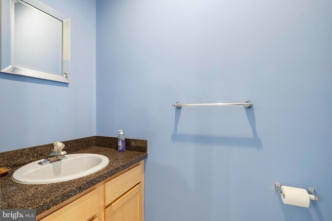 Building Photo - 32 Pebble Beach Ln