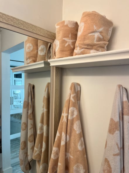 Building Photo - 3547 Longmeadow