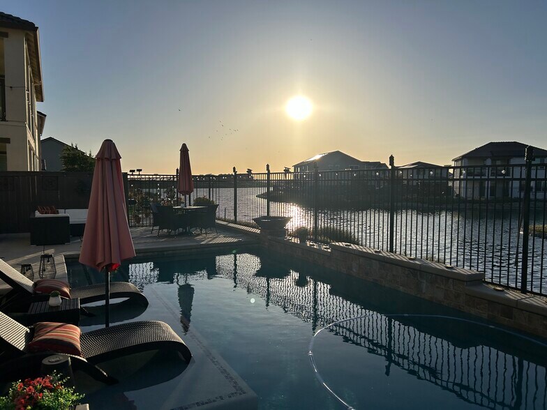 Building Photo - 6901 Tailwind Ln