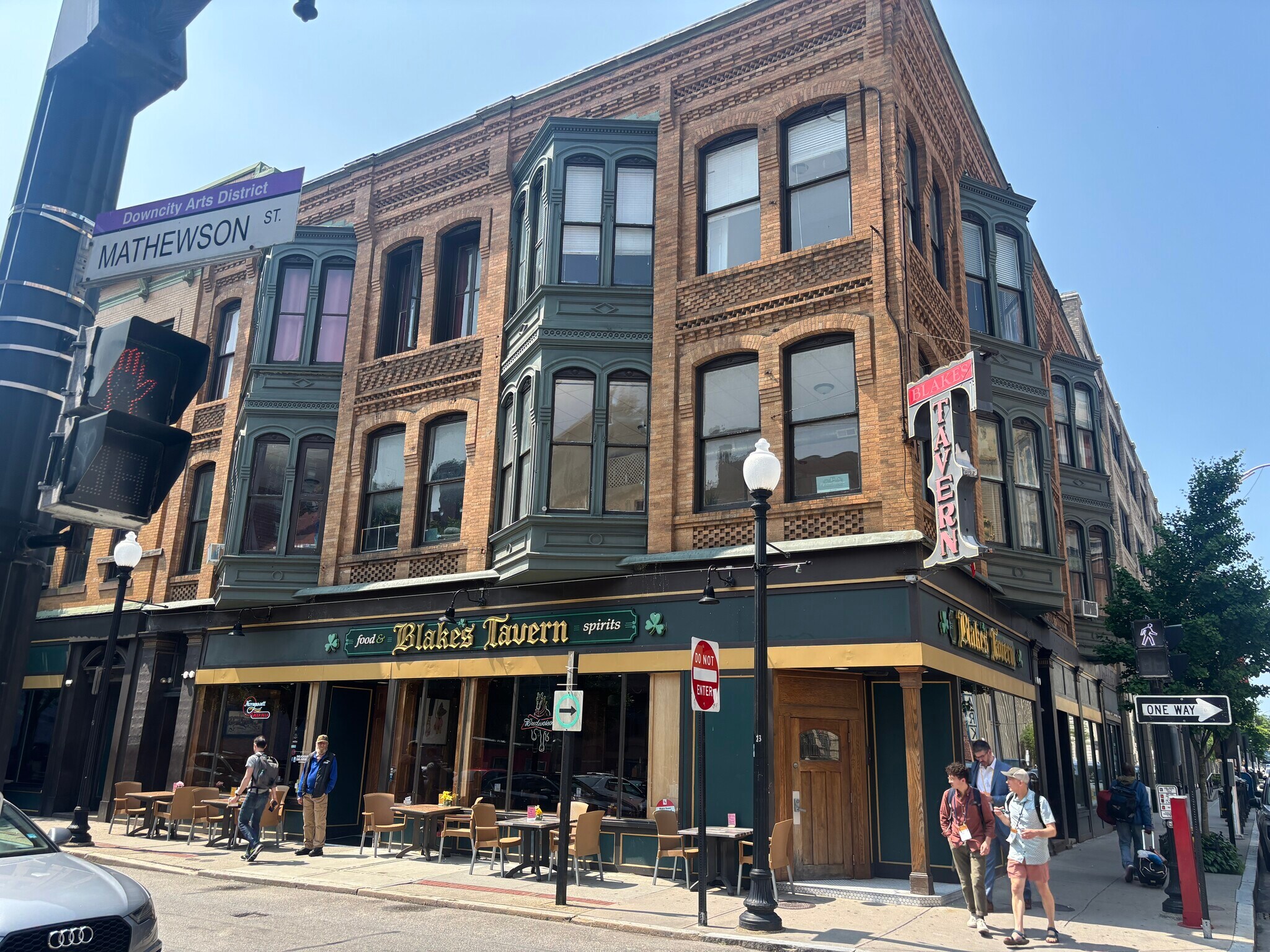 Building Photo - 124 Washington St