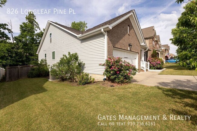 Building Photo - 826 Longleaf Pine Pl