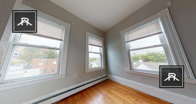 Building Photo - 2 bedroom in Cambridge MA 02141