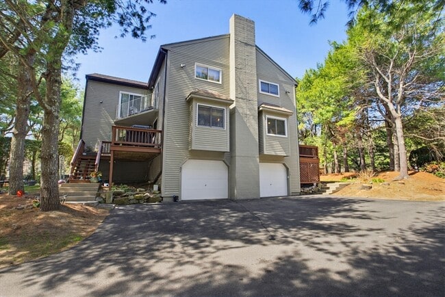 Building Photo - 49 Captain Eames Cir