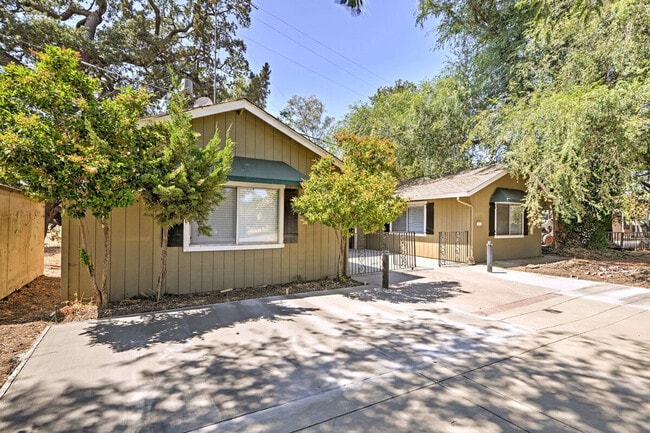 Building Photo - 1280 Rucker Ave