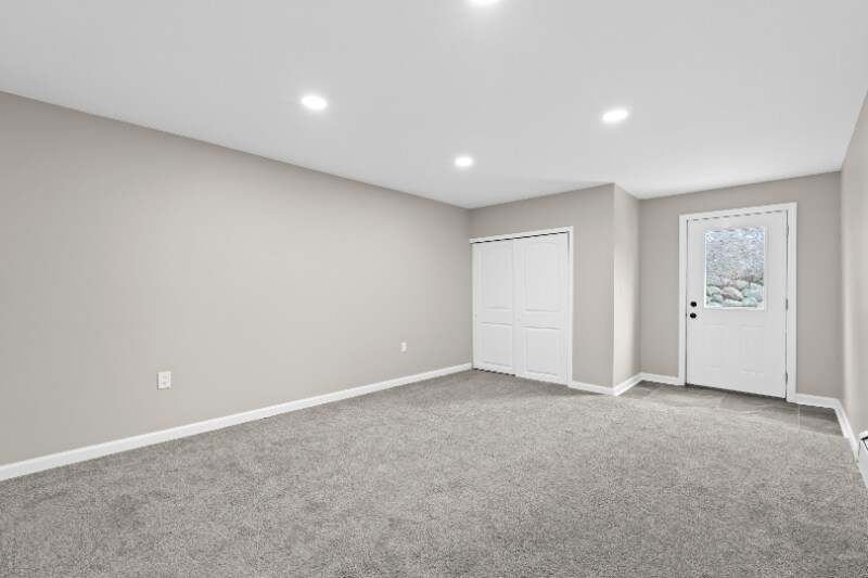 Building Photo - 2828 Swarthout Rd