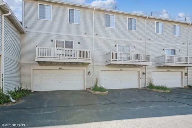 Building Photo - 1419 New Haven Dr