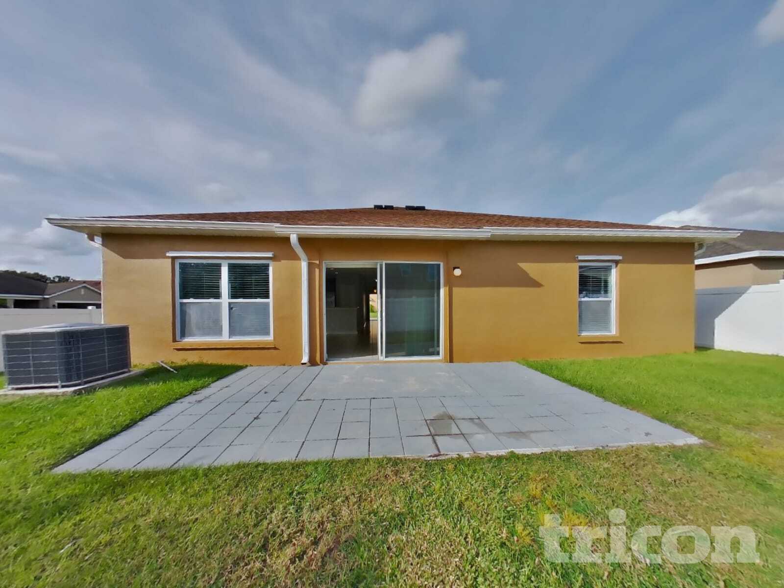Building Photo - 2800 Glendive Dr