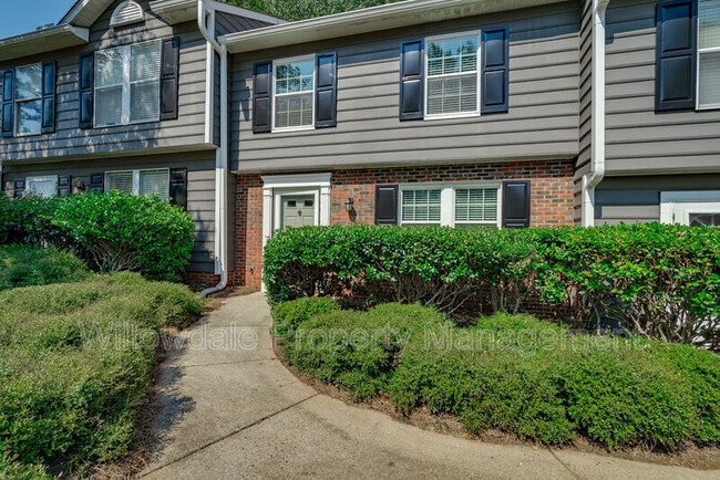 Building Photo - 4614 Pine Trace Dr