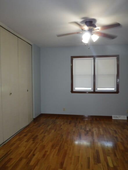 Building Photo - 1803 Lion Rd