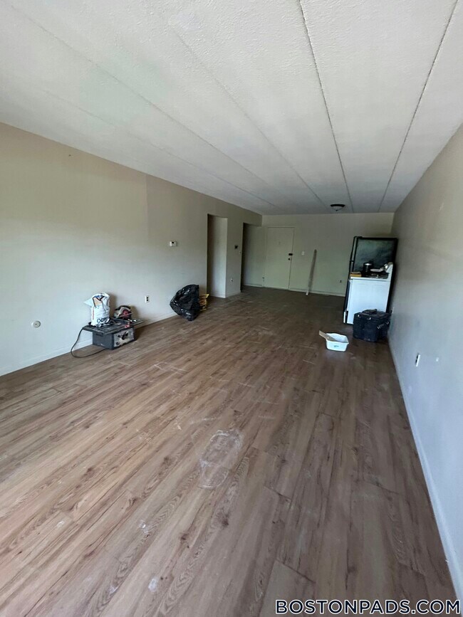Building Photo - 30 Normandy Ave