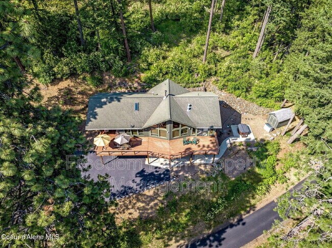 Building Photo - 118 Alpine Ln