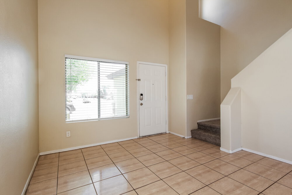 Building Photo - 3822 N 105th Ln