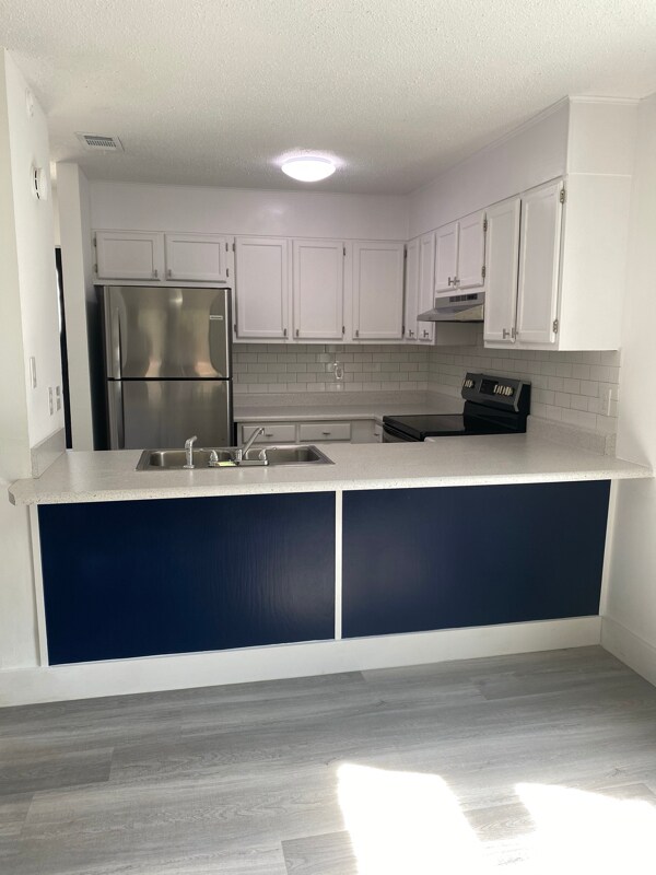 Building Photo - 10163 Guidy Ln