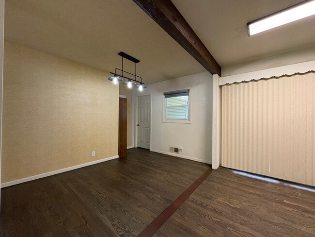 Building Photo - 7826 Parker St