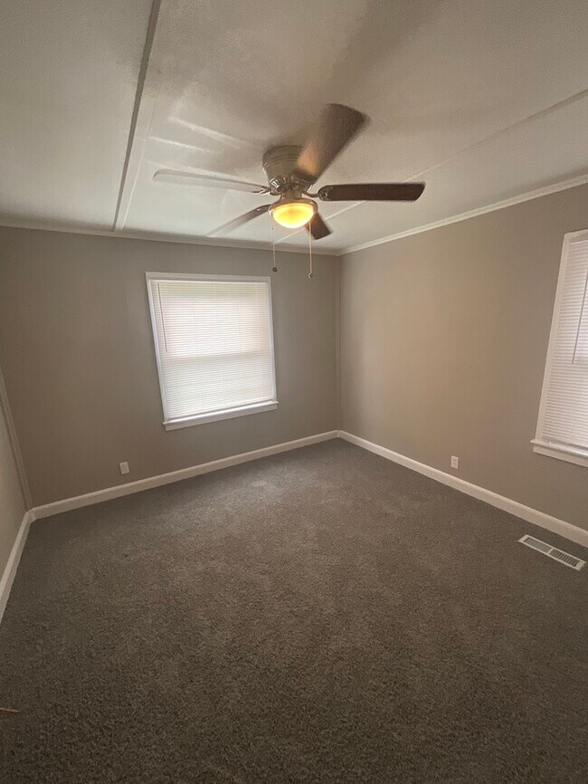 Building Photo - Charming 2 bedroom home in Macon!