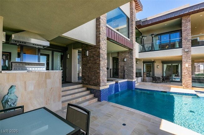 Building Photo - 1500 MacDonald Ranch Dr