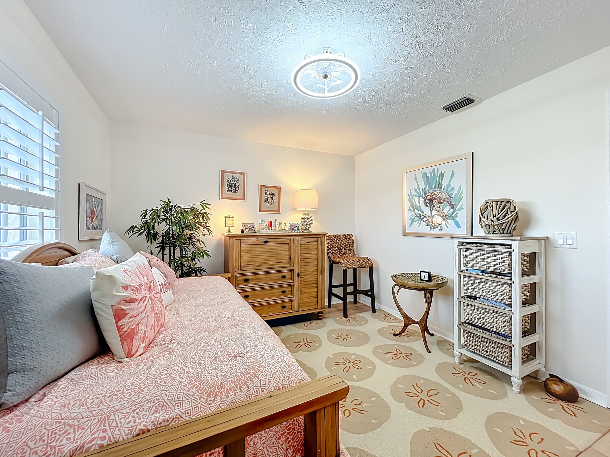 Building Photo - 760 Lake Orchid Cir