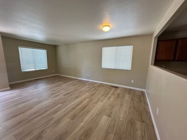 Building Photo - 7465 Hinton Dr