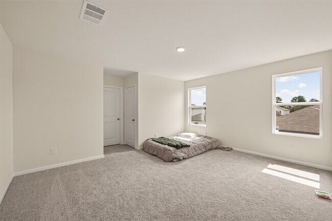 Building Photo - 31247 Williams Lndg St