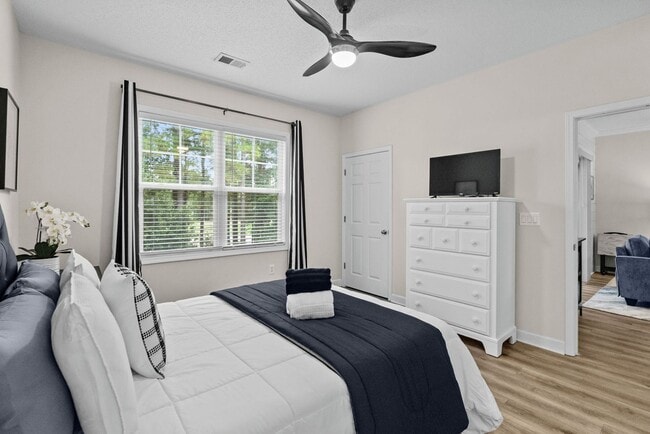 Building Photo - “Snowbird & Mid-Term Rental – 2BR Barefoot Resort, North Myrtle Beach”