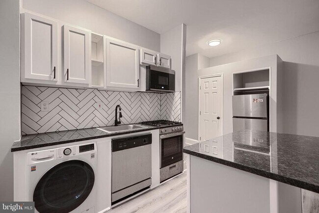 Building Photo - 1311 N Calvert St