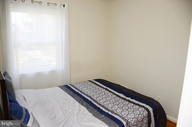 Building Photo - 6118 Tammy Dr