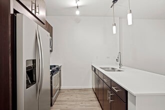 Building Photo - 3803 N Halsted St