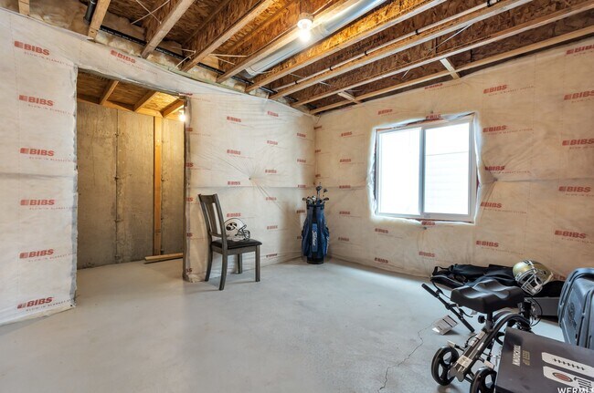 Building Photo - 12339 S Bigbend Vista Dr