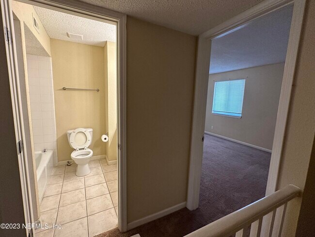 Building Photo - 6616 La Mirada Dr E